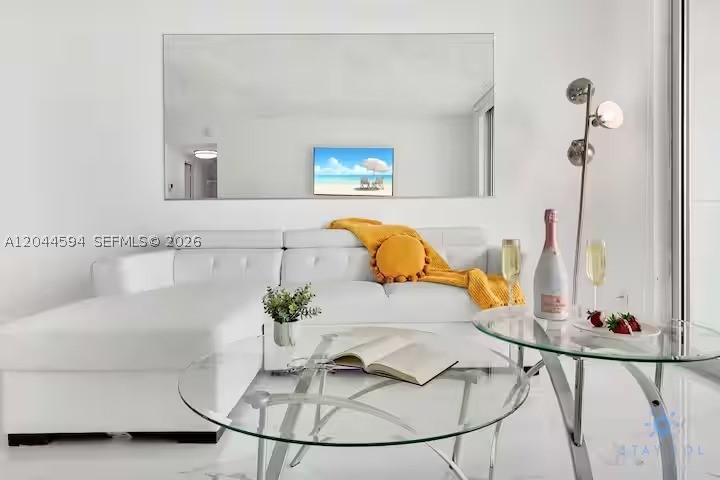 TIDES ON HOLLYWOOD BEACH - Residential