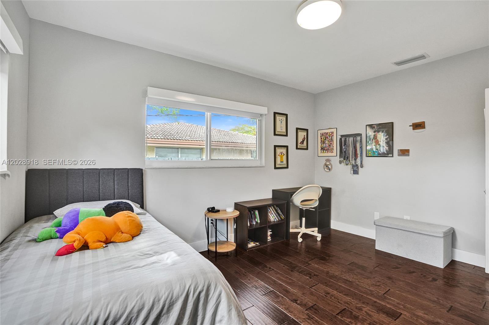 ELLARUE ESTATES - Residential