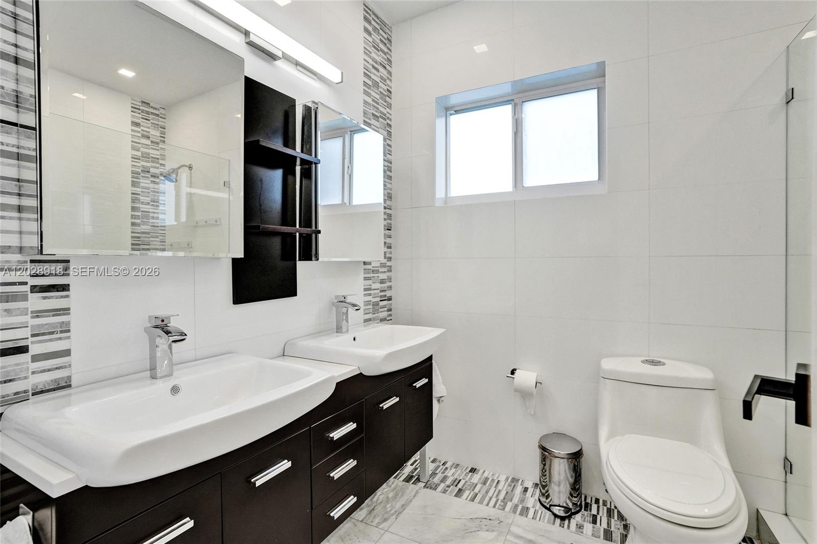 ELLARUE ESTATES - Residential