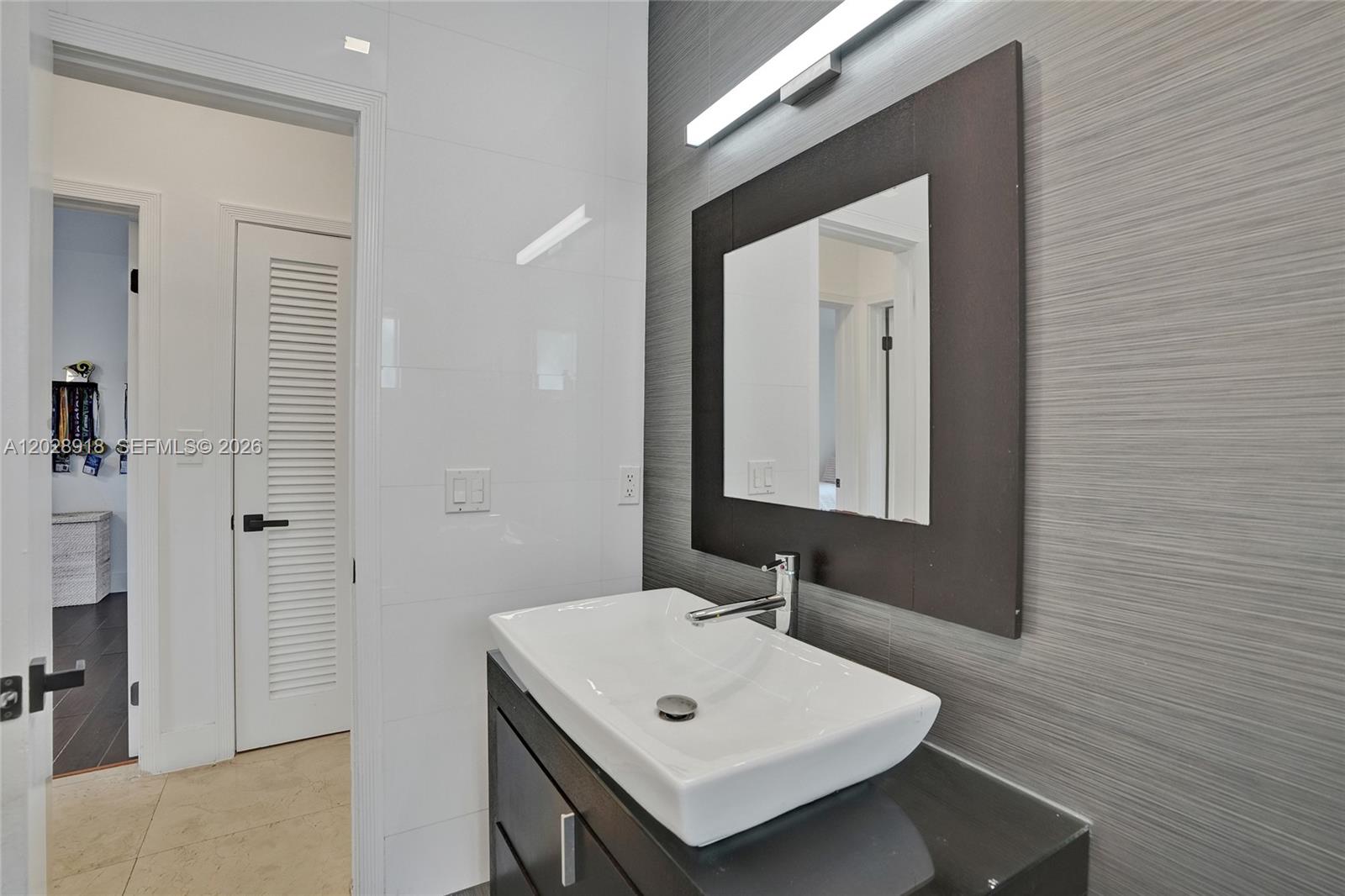 ELLARUE ESTATES - Residential