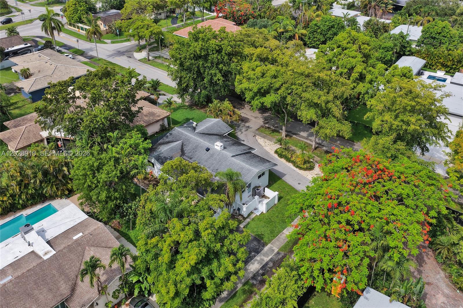 ELLARUE ESTATES - Residential
