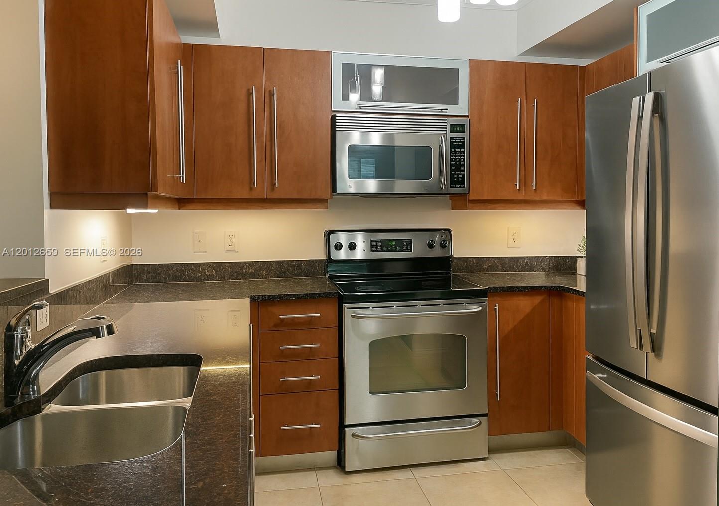 TOSCANO CONDO - Residential