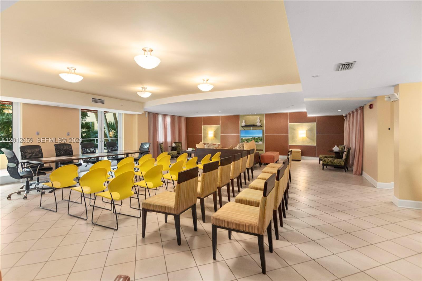 TOSCANO CONDO - Residential