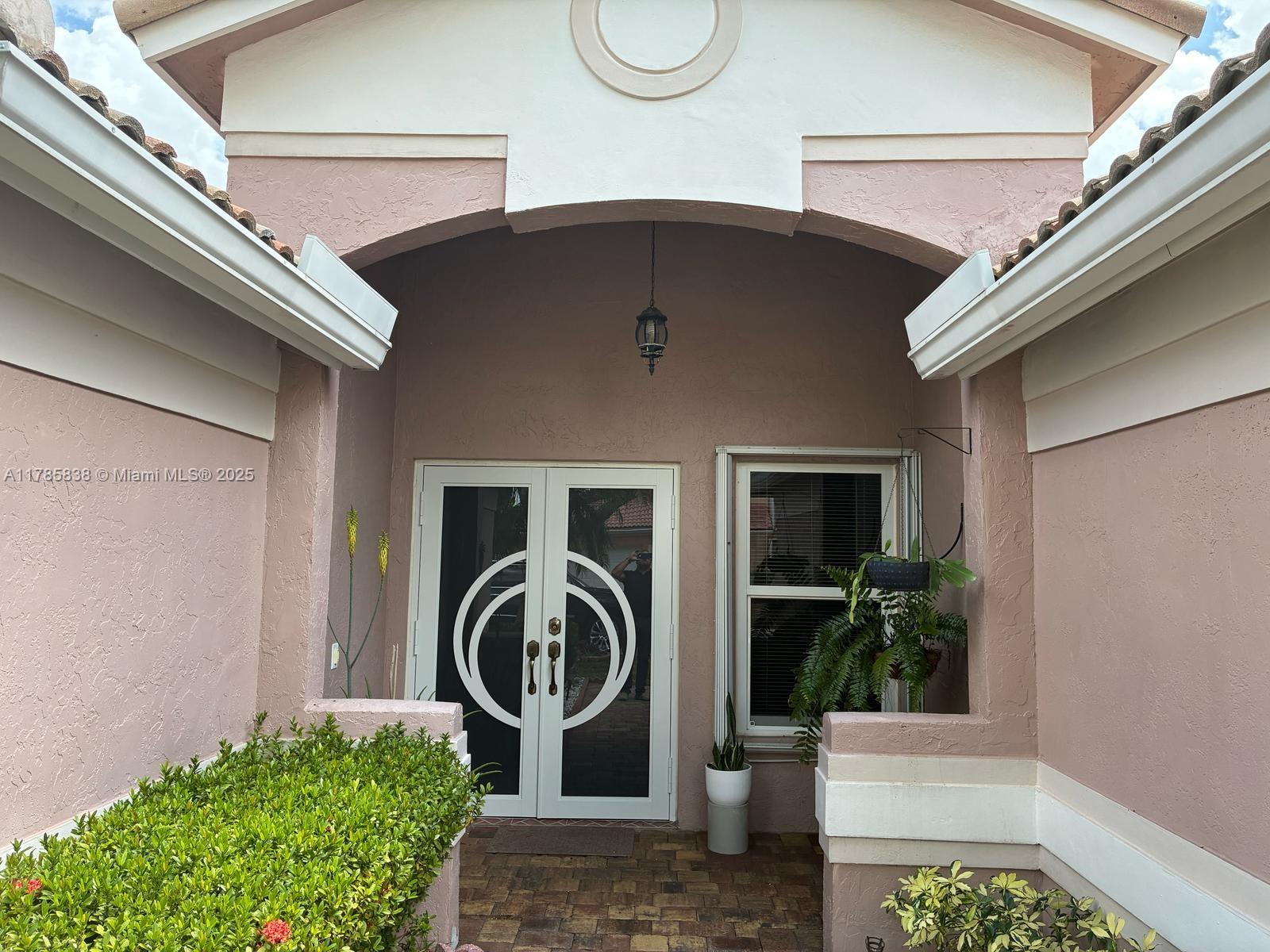 SAVANNAH PLAT 1 - Residential