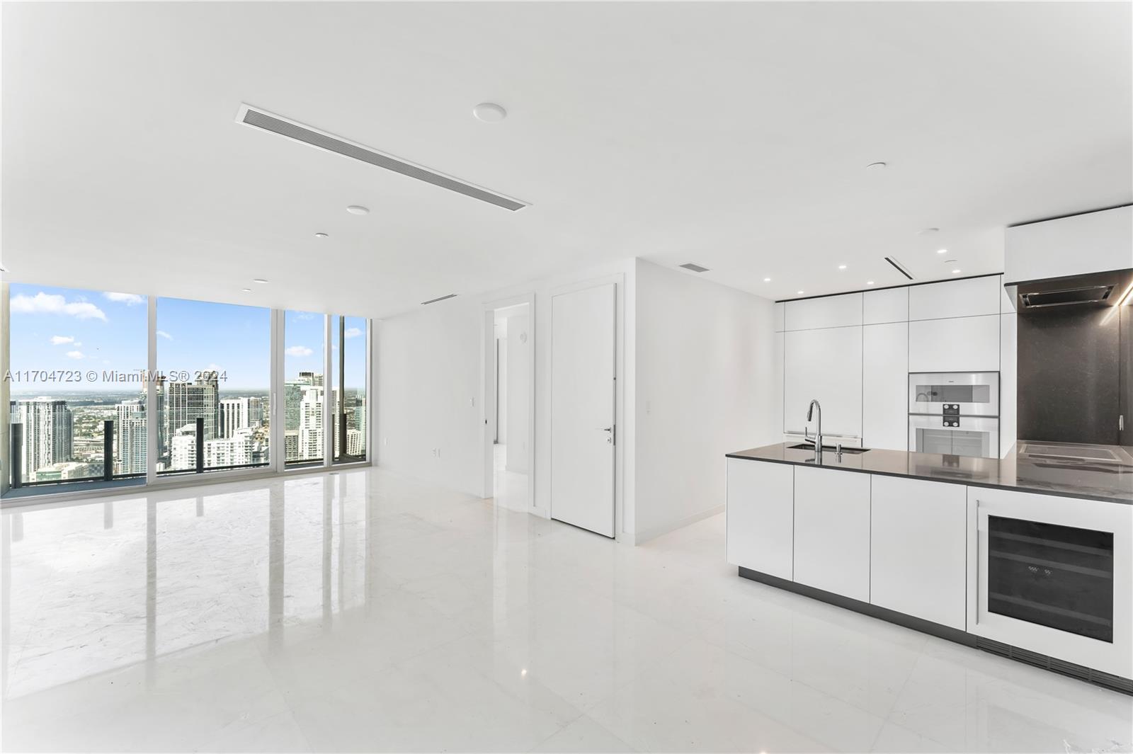 Aston Martin Residences - Residential