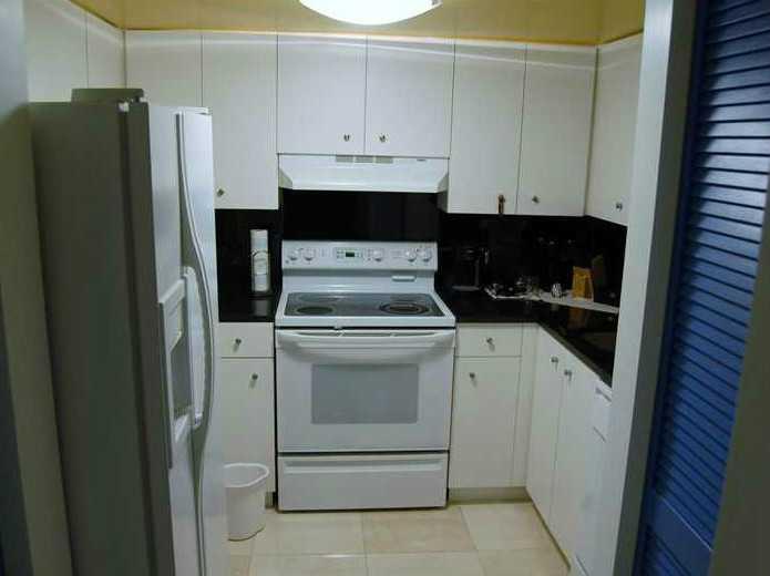 BAYVIEW PLAZA CONDO - Residential Lease