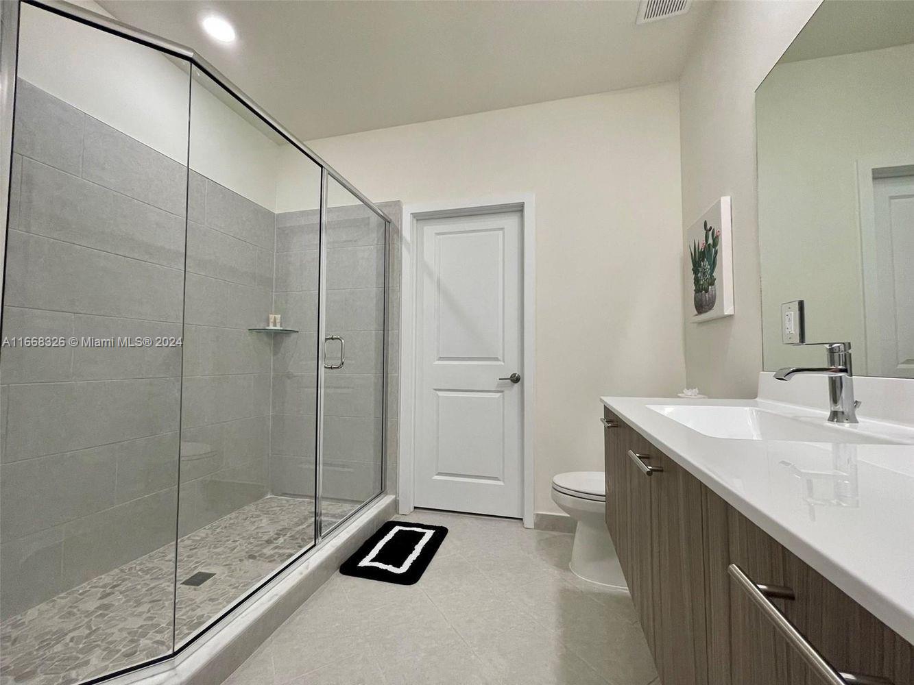 LANDMARK AT DORAL - Residential Lease