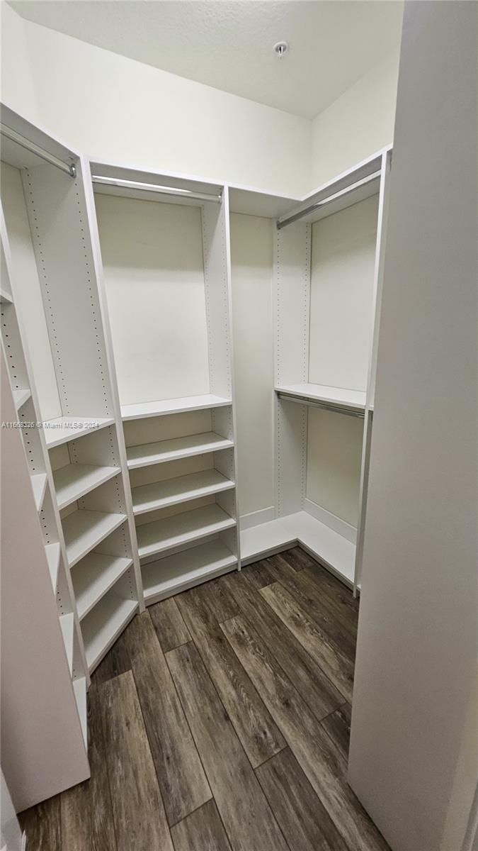 LANDMARK AT DORAL - Residential Lease