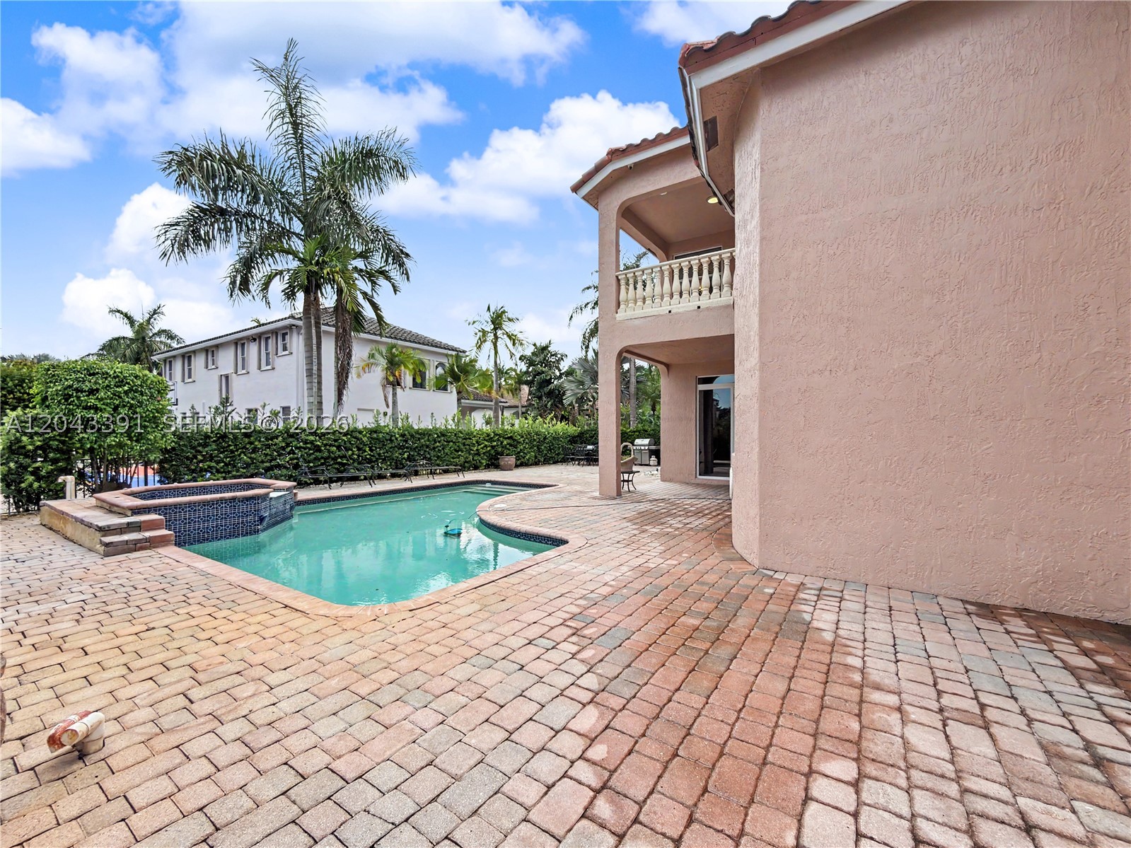 SUNSET LAKES PLAT ONE - Residential