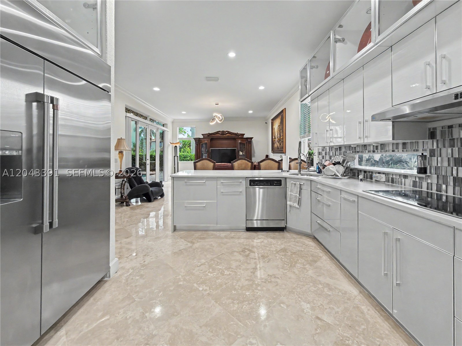 SUNSET LAKES PLAT ONE - Residential