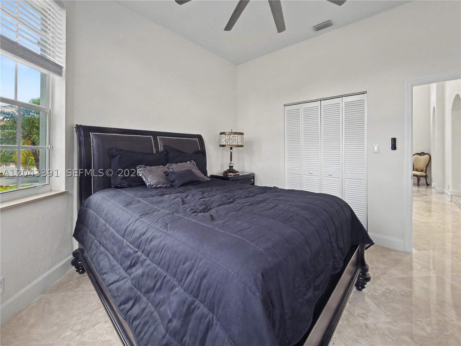 SUNSET LAKES PLAT ONE - Residential