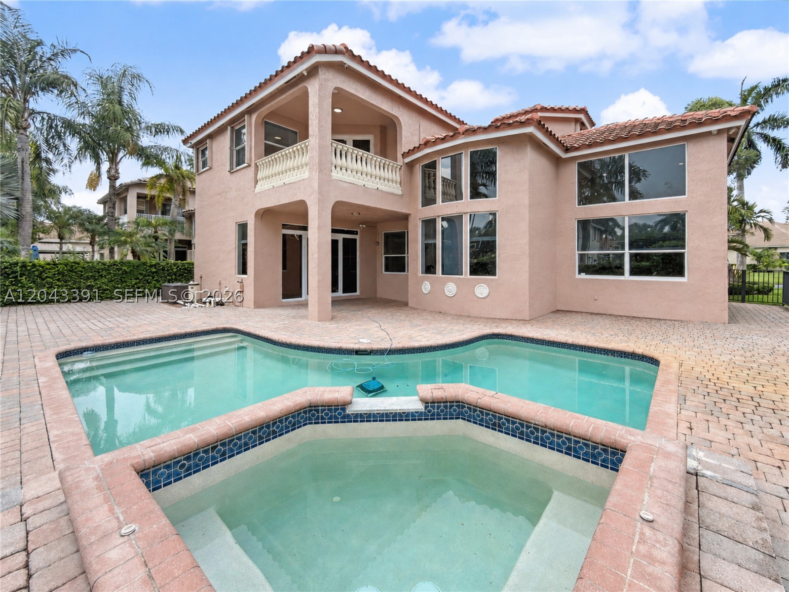 SUNSET LAKES PLAT ONE - Residential