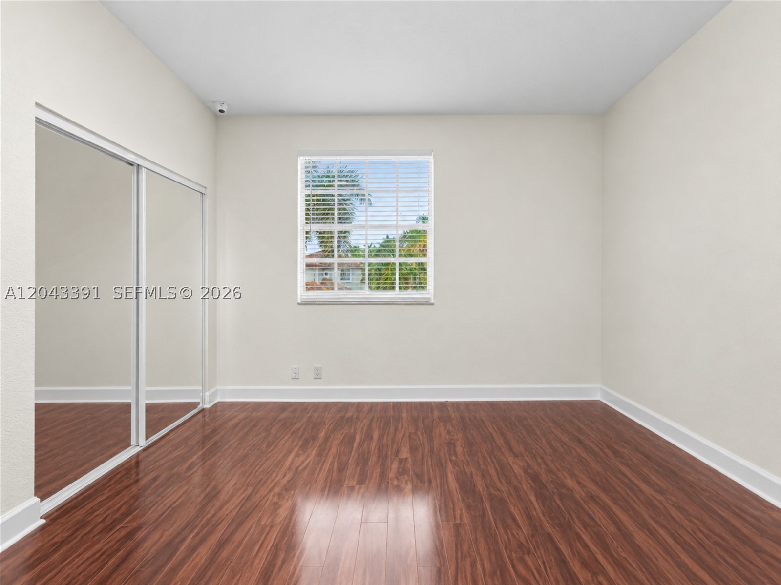 SUNSET LAKES PLAT ONE - Residential