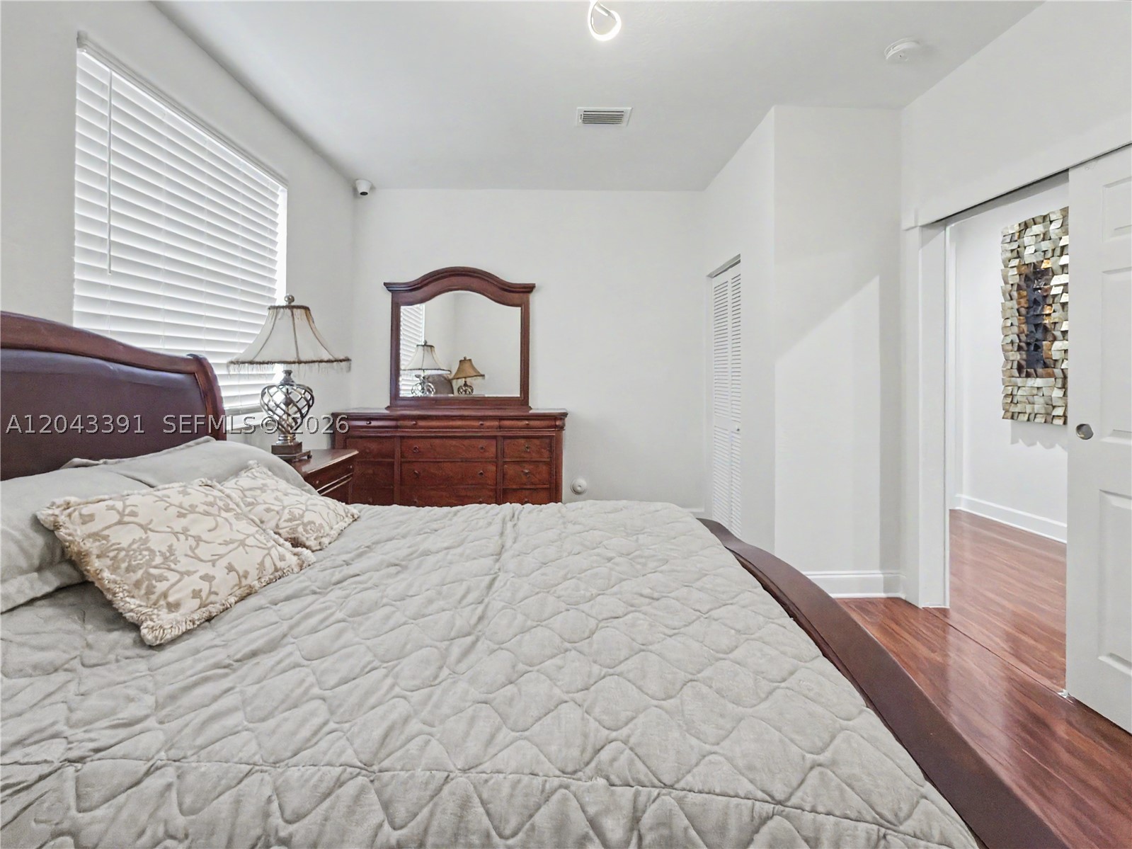SUNSET LAKES PLAT ONE - Residential
