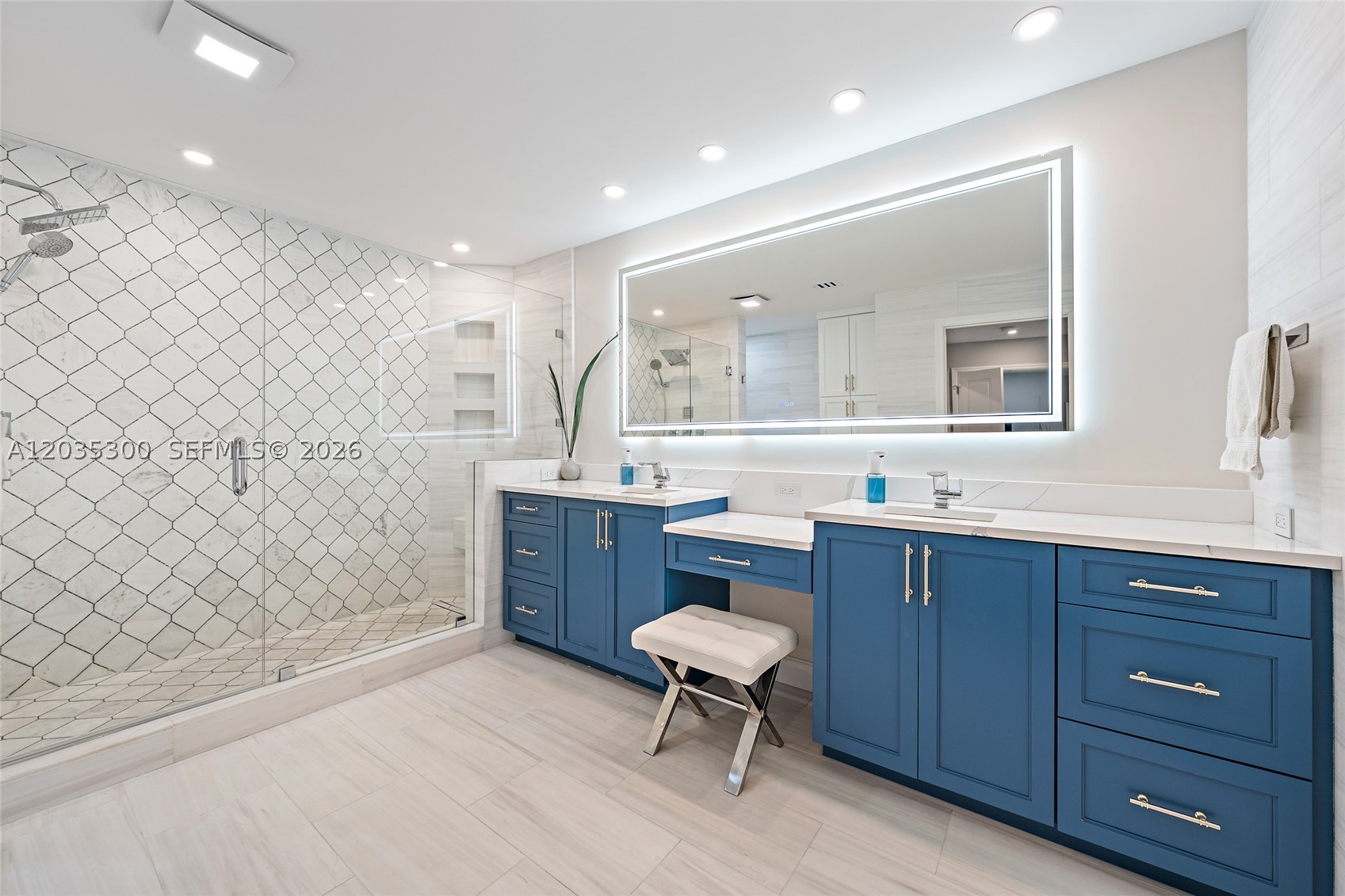Admirals Cove - Residential