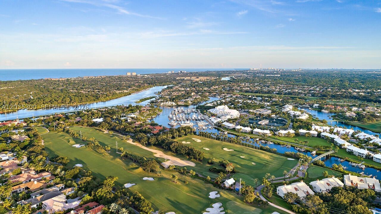 Admirals Cove - Residential