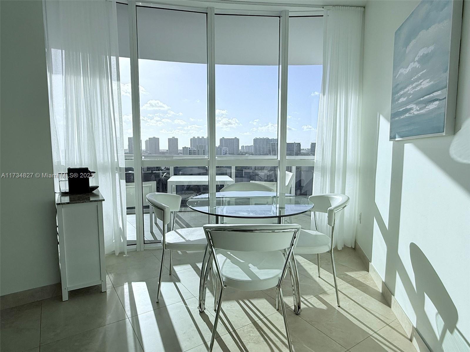 TRUMP ROYALE CONDO - Residential Lease