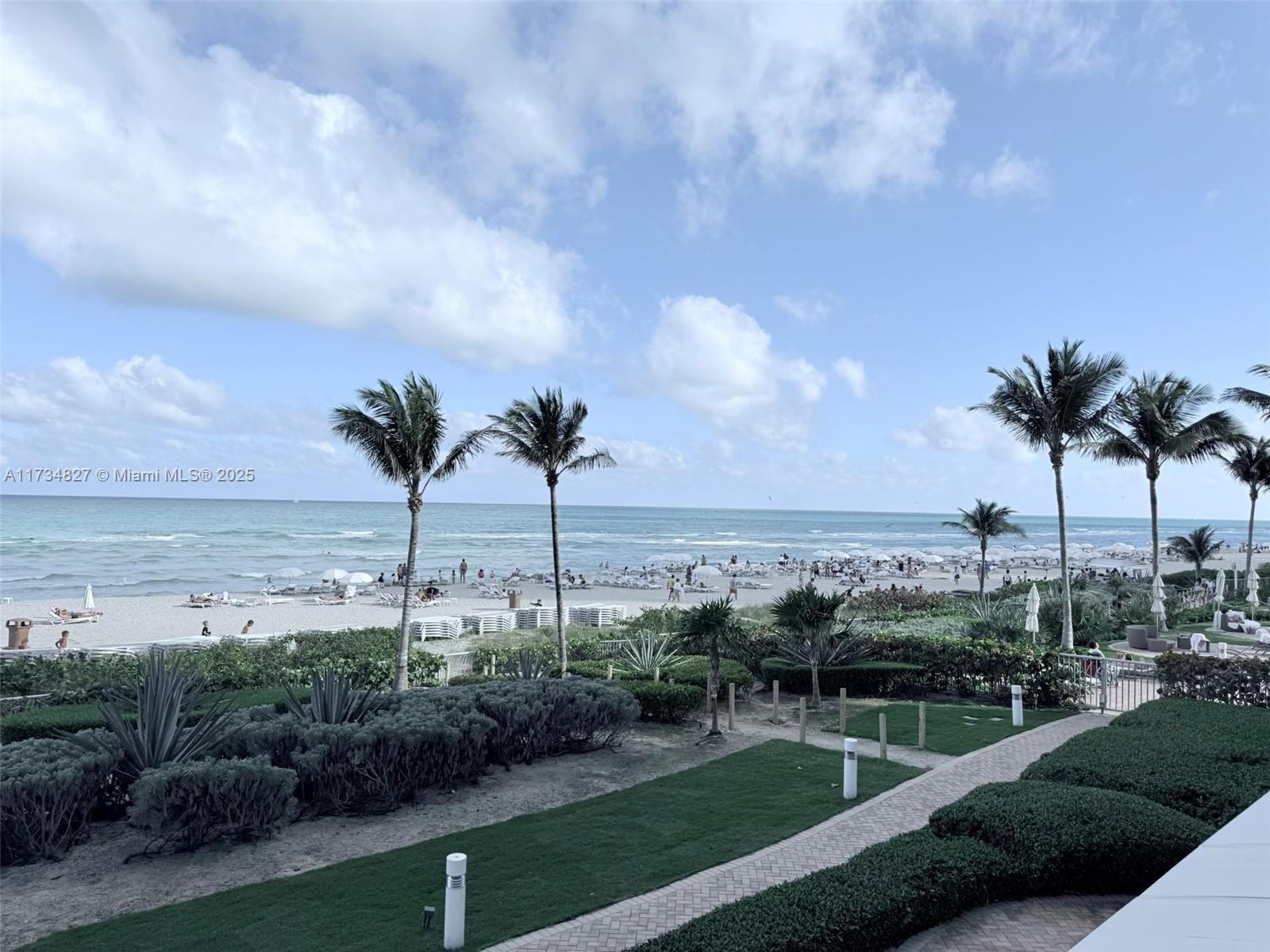 TRUMP ROYALE CONDO - Residential Lease