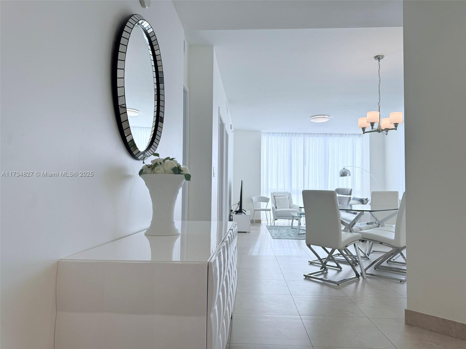 TRUMP ROYALE CONDO - Residential Lease