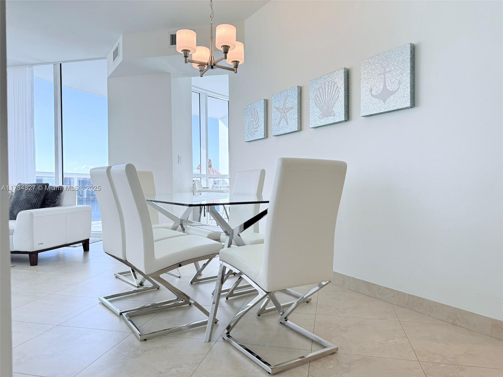 TRUMP ROYALE CONDO - Residential Lease