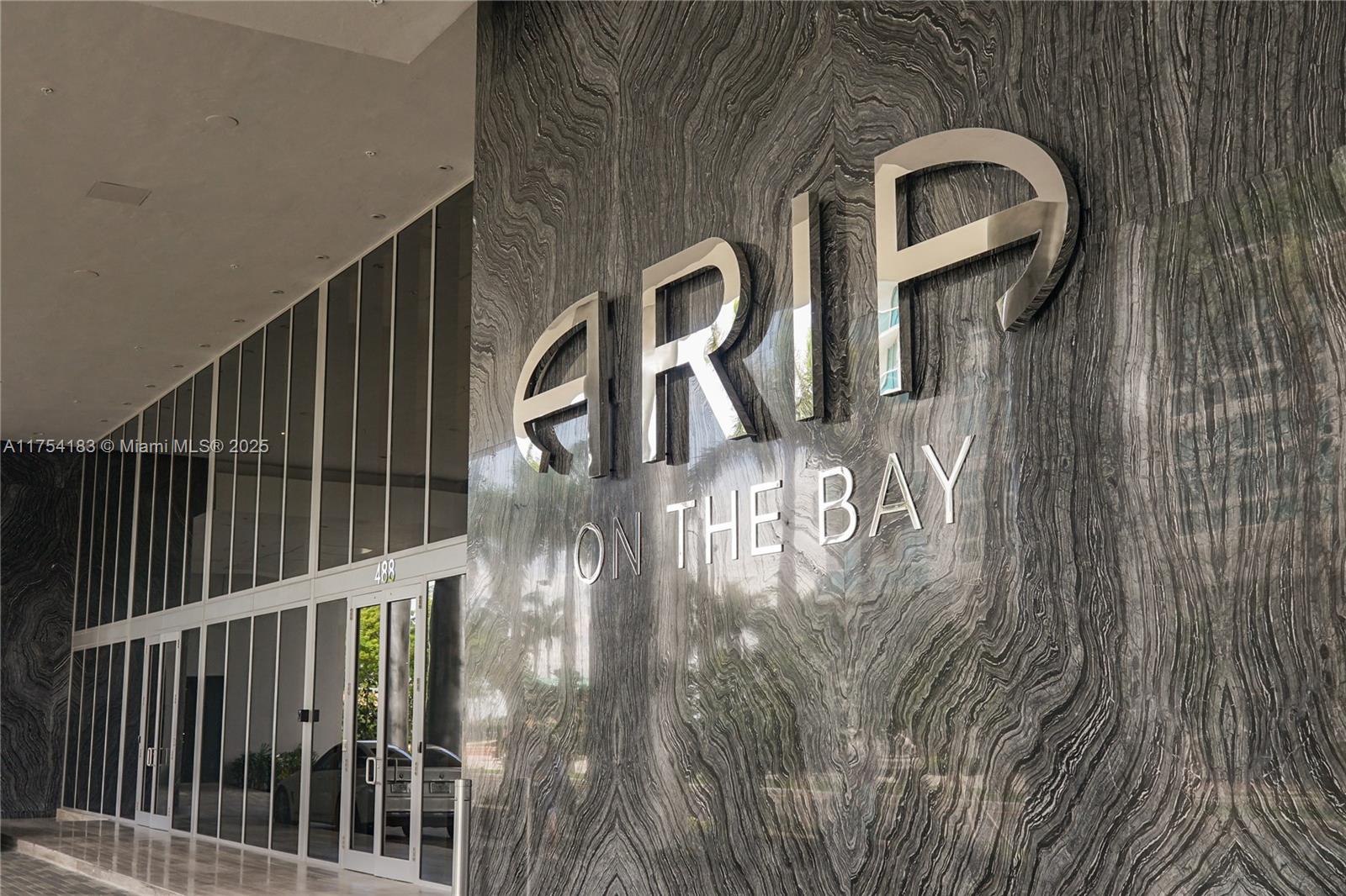 ARIA ON THE BAY CONDO - Residential