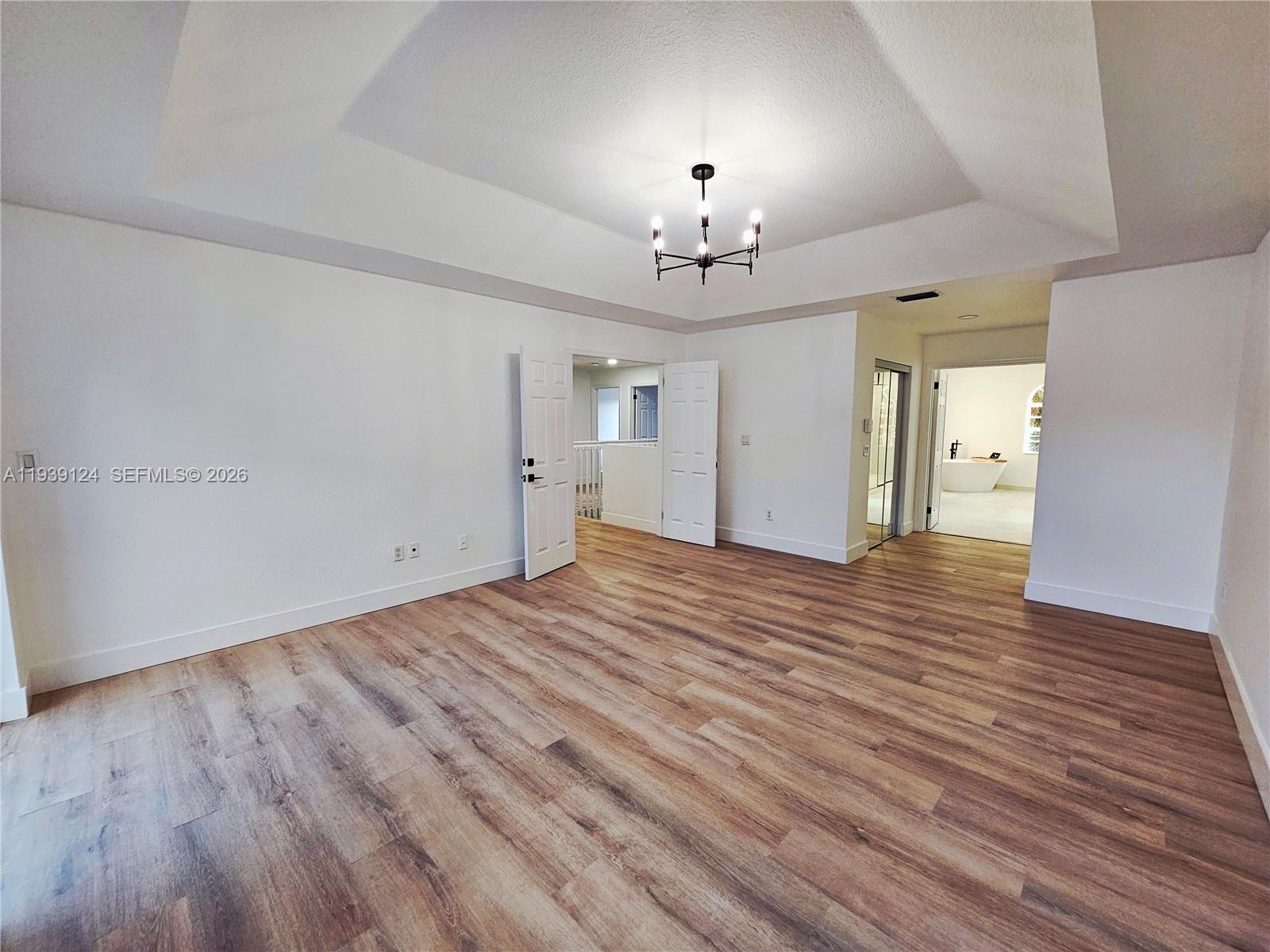 GROVE PLACE - Residential