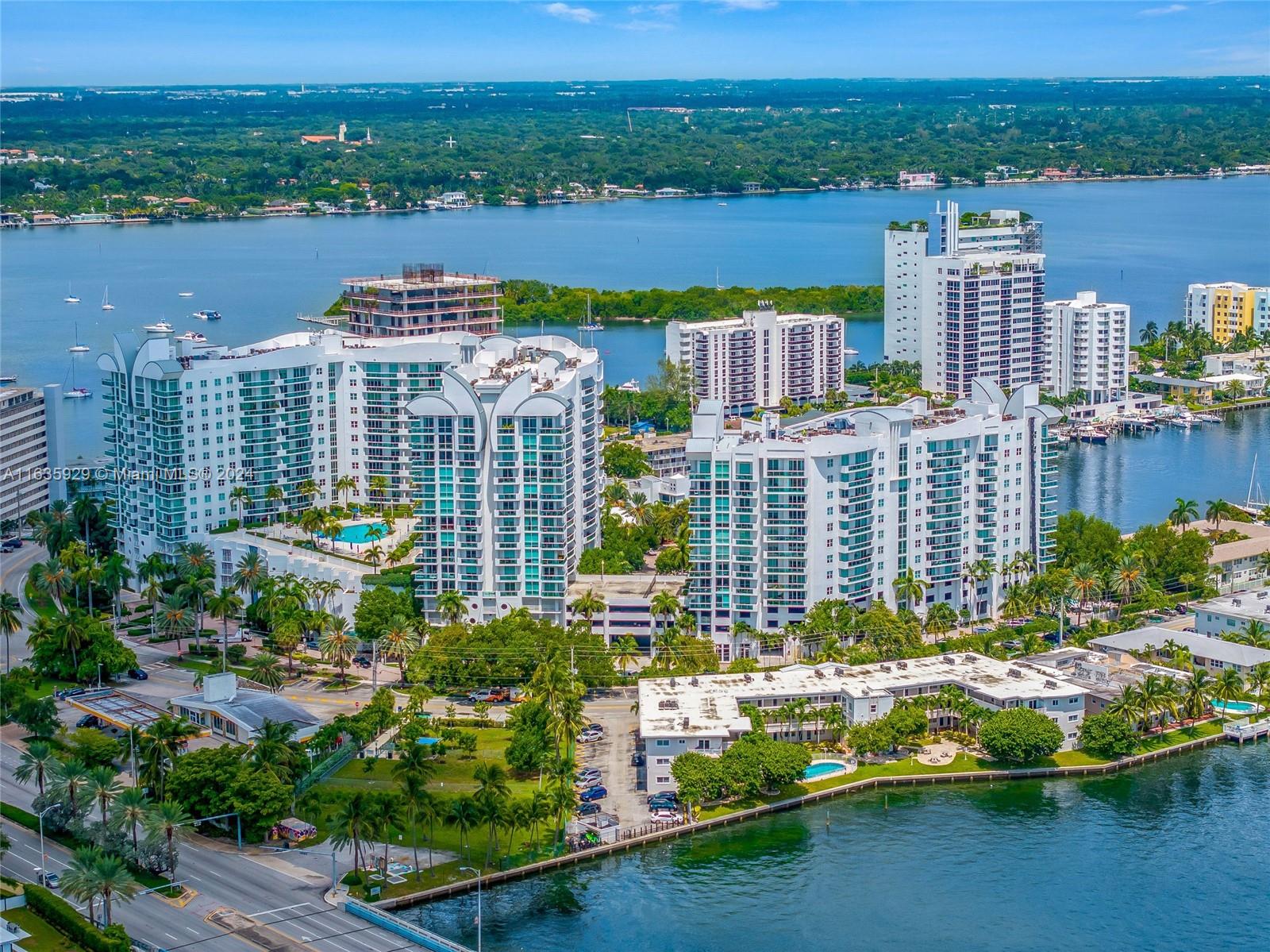 360 CONDO B - Residential