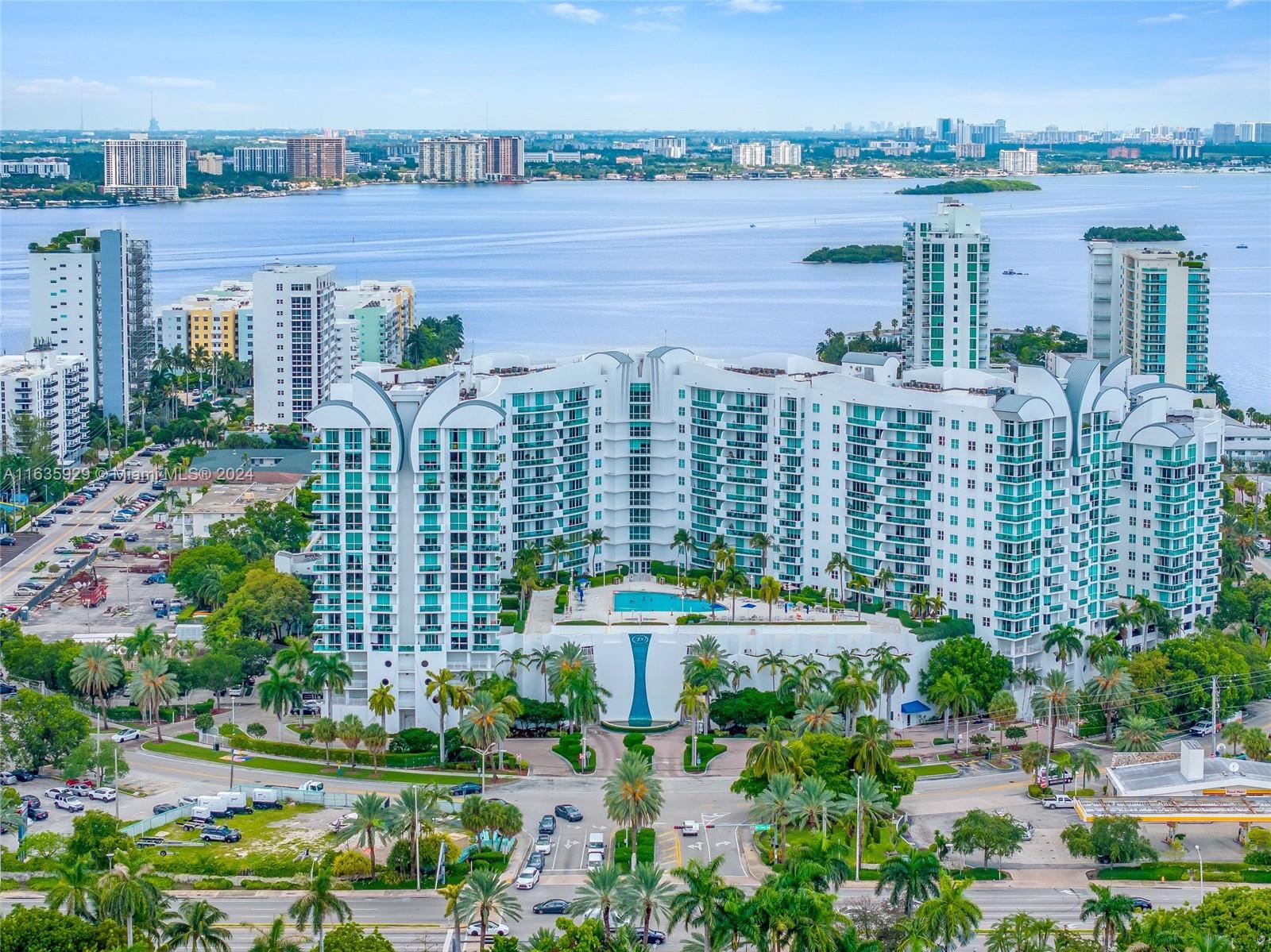 360 CONDO B - Residential