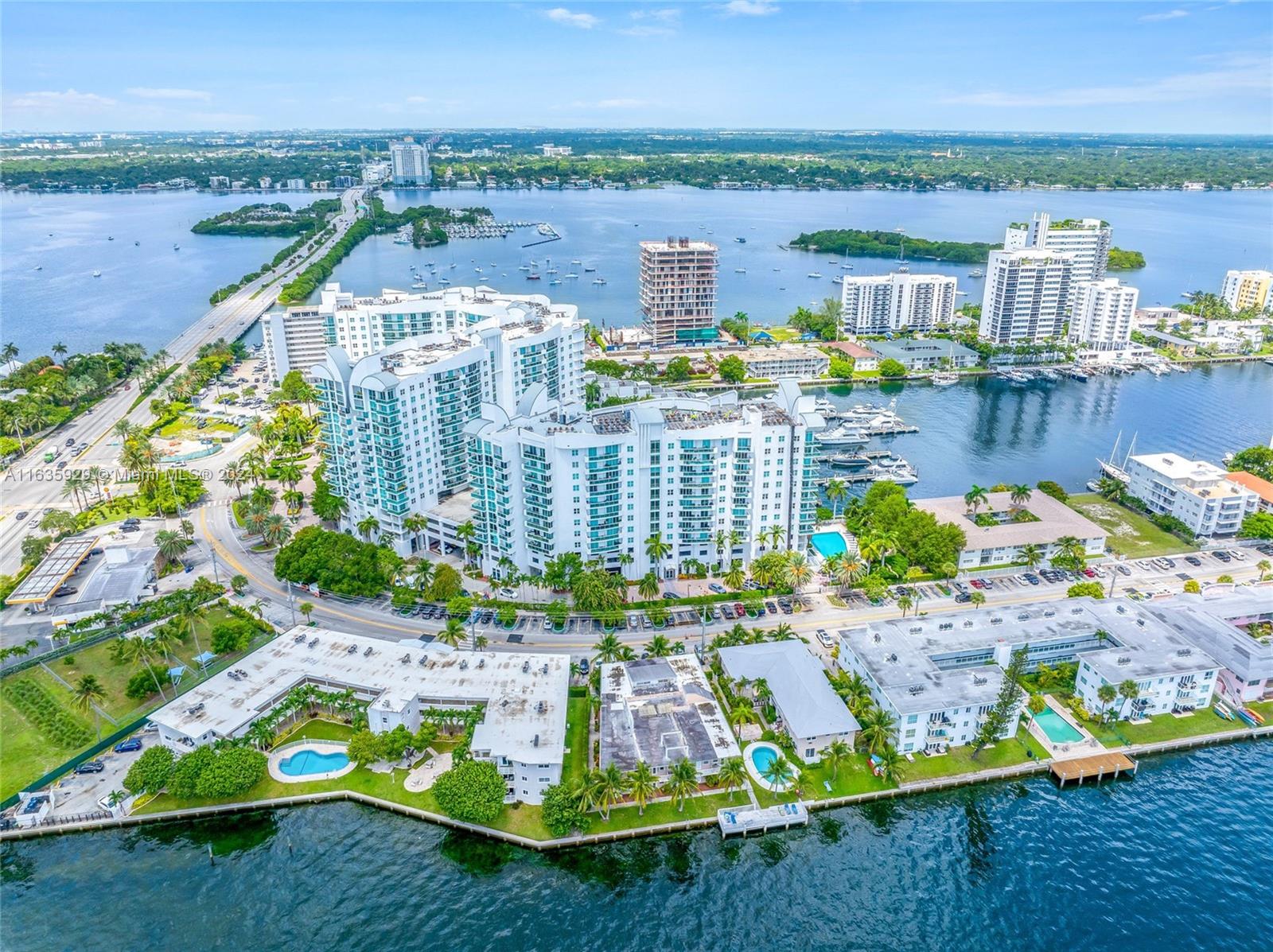 360 CONDO B - Residential