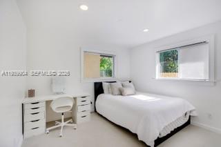 MRS ELVA A TRUAX - Residential