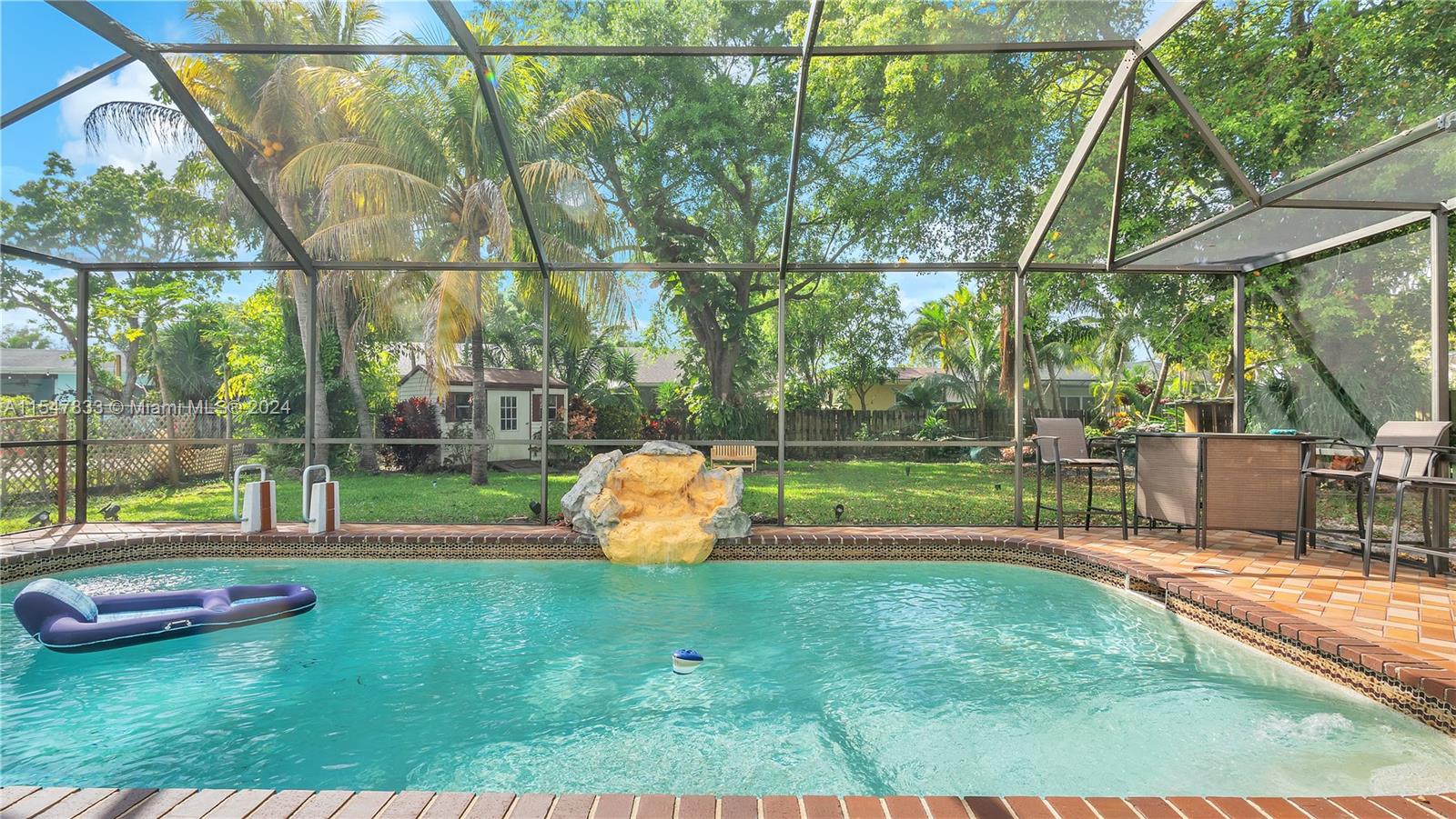 FLAMINGO GARDENS-BLACK OL - Residential