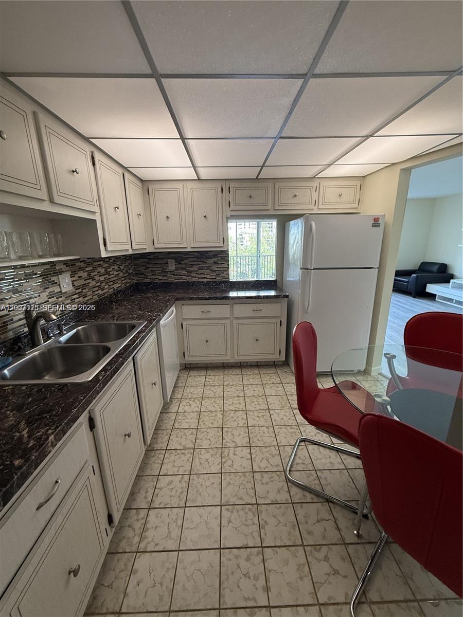 FAIRWAYS RIVIERA CONDO - Residential