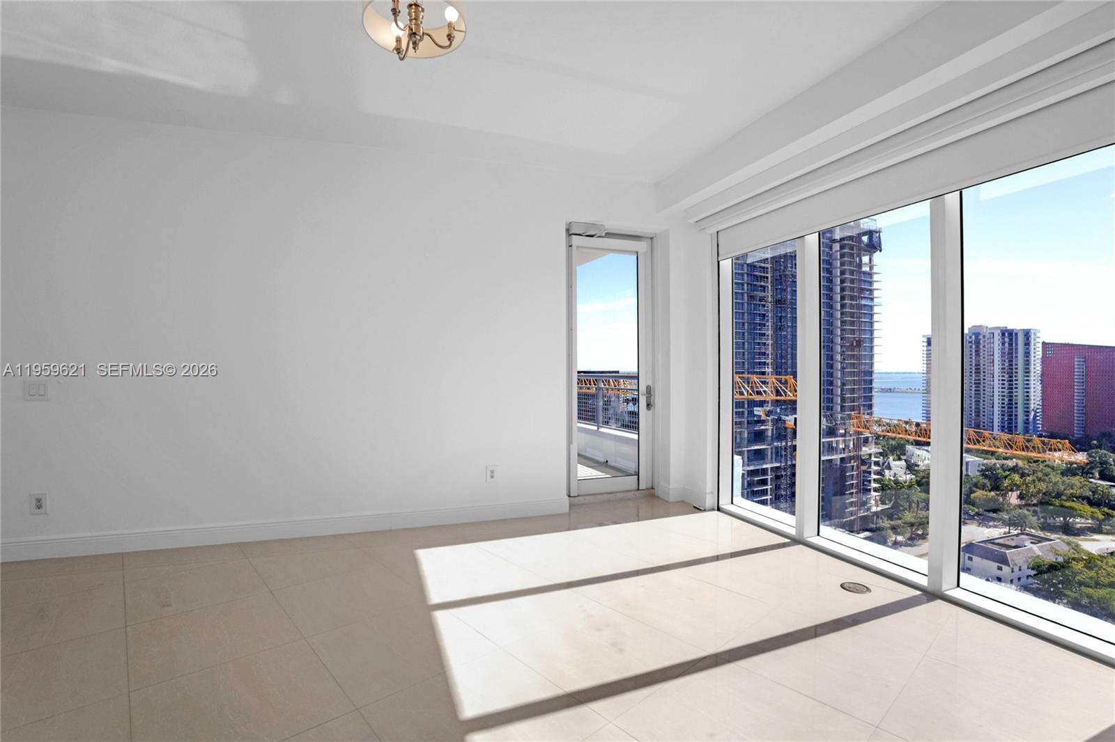 INFINITY AT BRICKELL COND - Residential