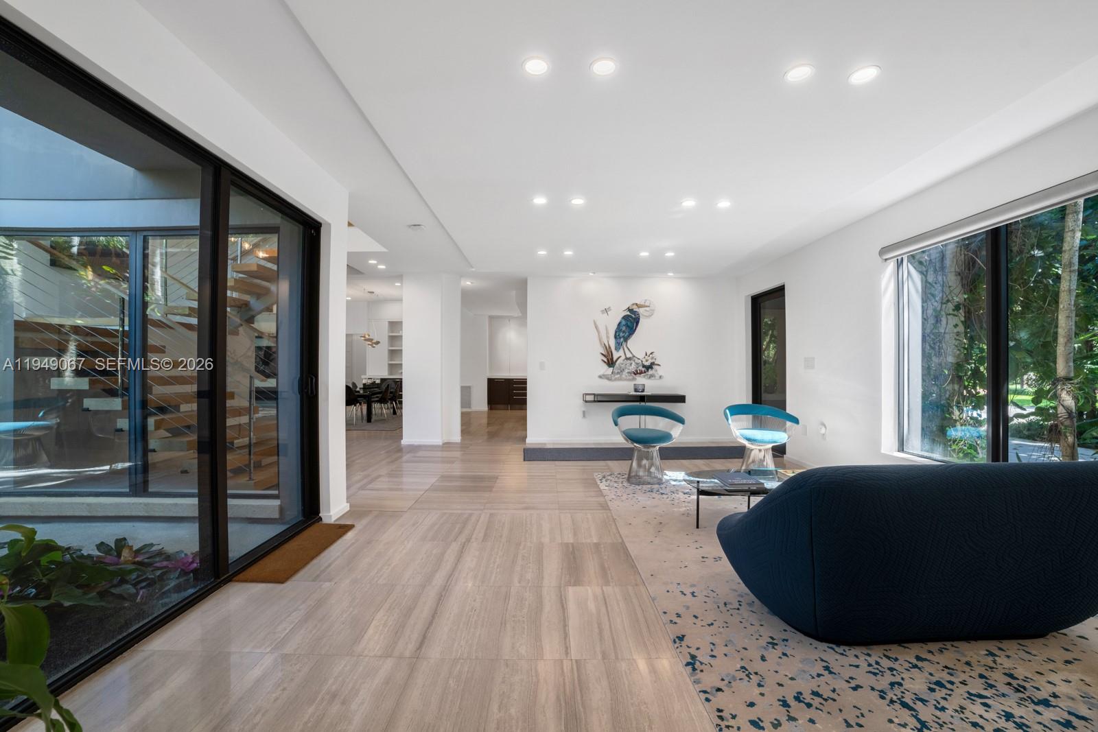SUNRISE HARBOUR REV PL - Residential