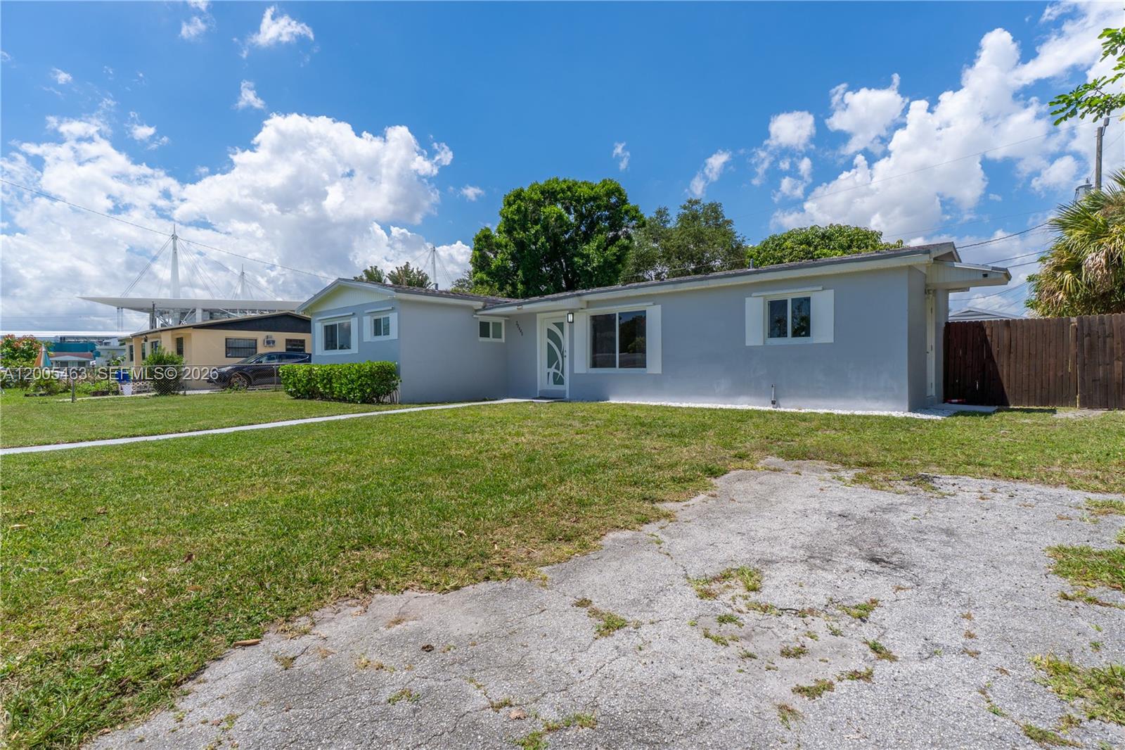 LAKE LUCERNE SEC 3 - Residential