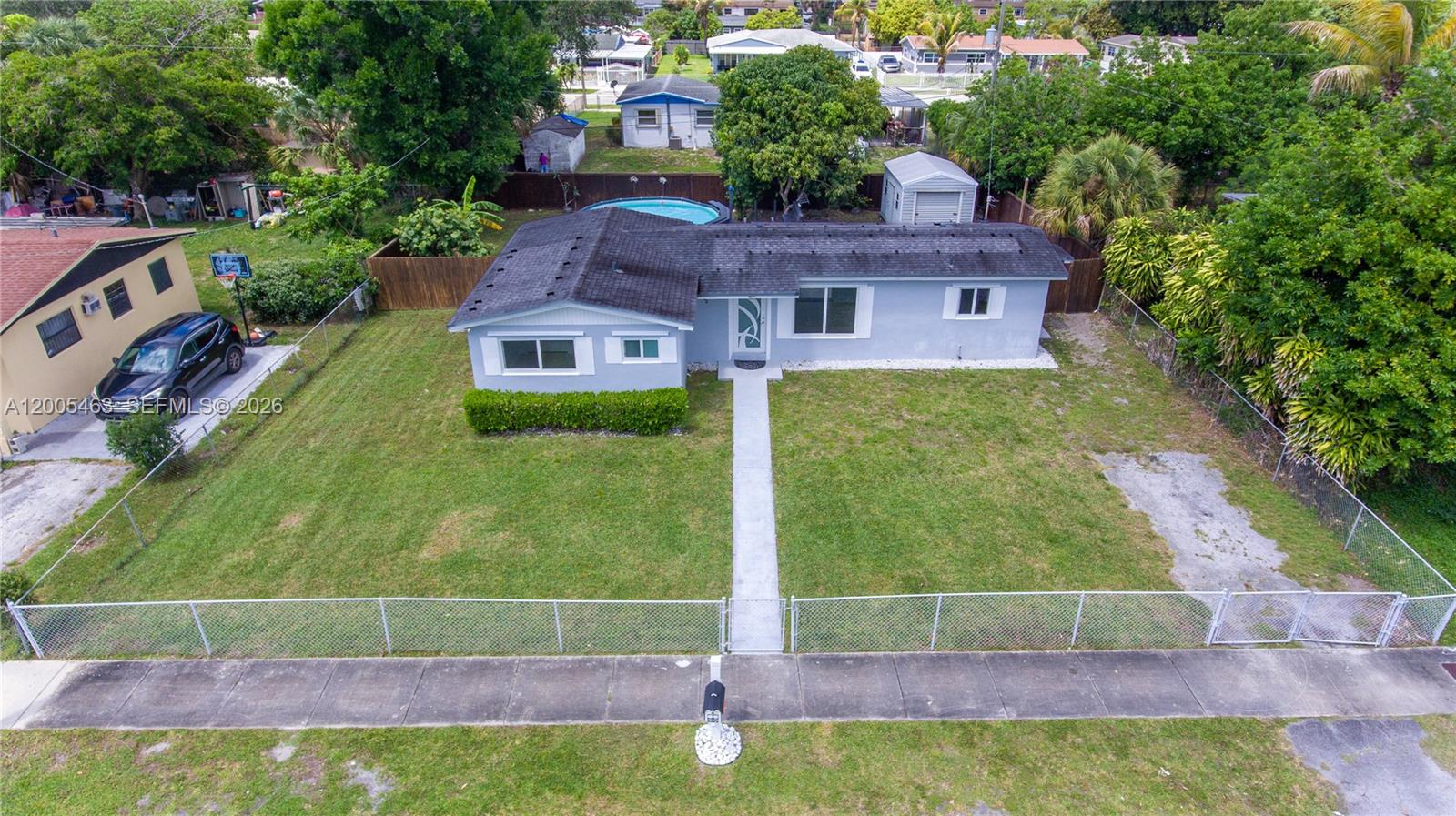 LAKE LUCERNE SEC 3 - Residential
