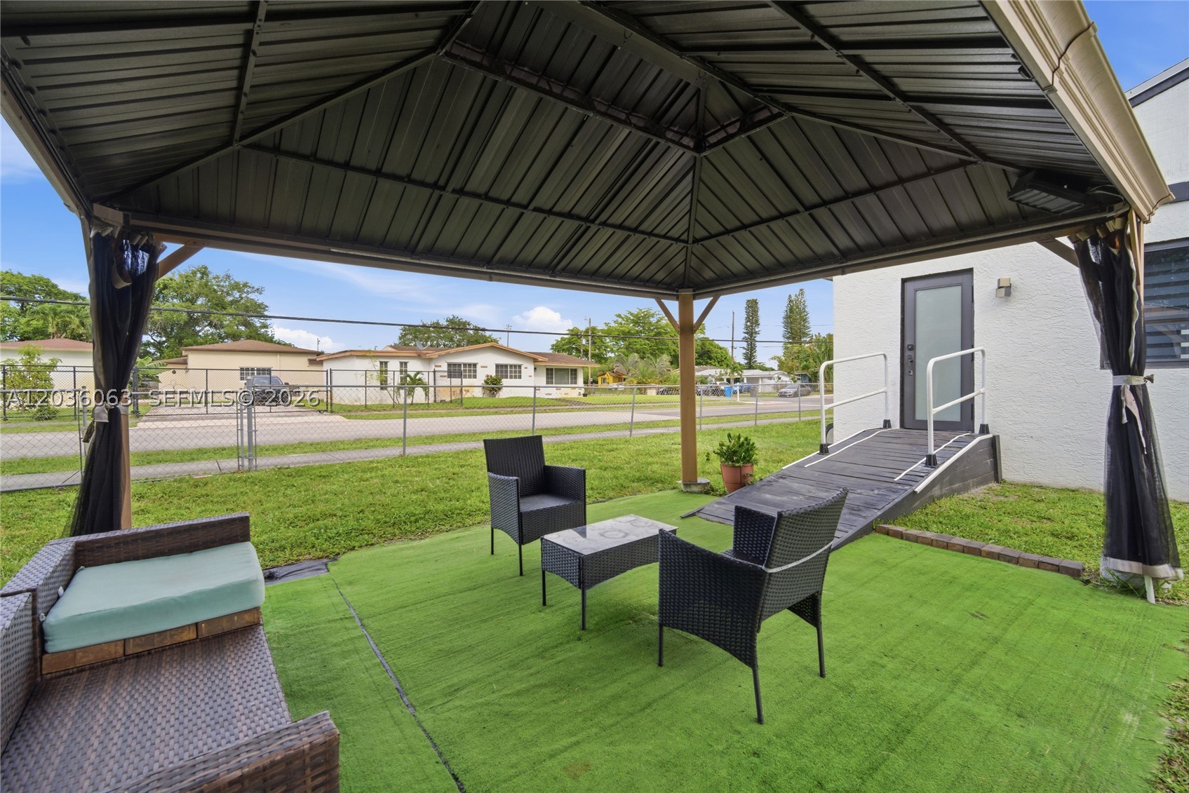 CARVER RANCHES REV PLAT - Residential