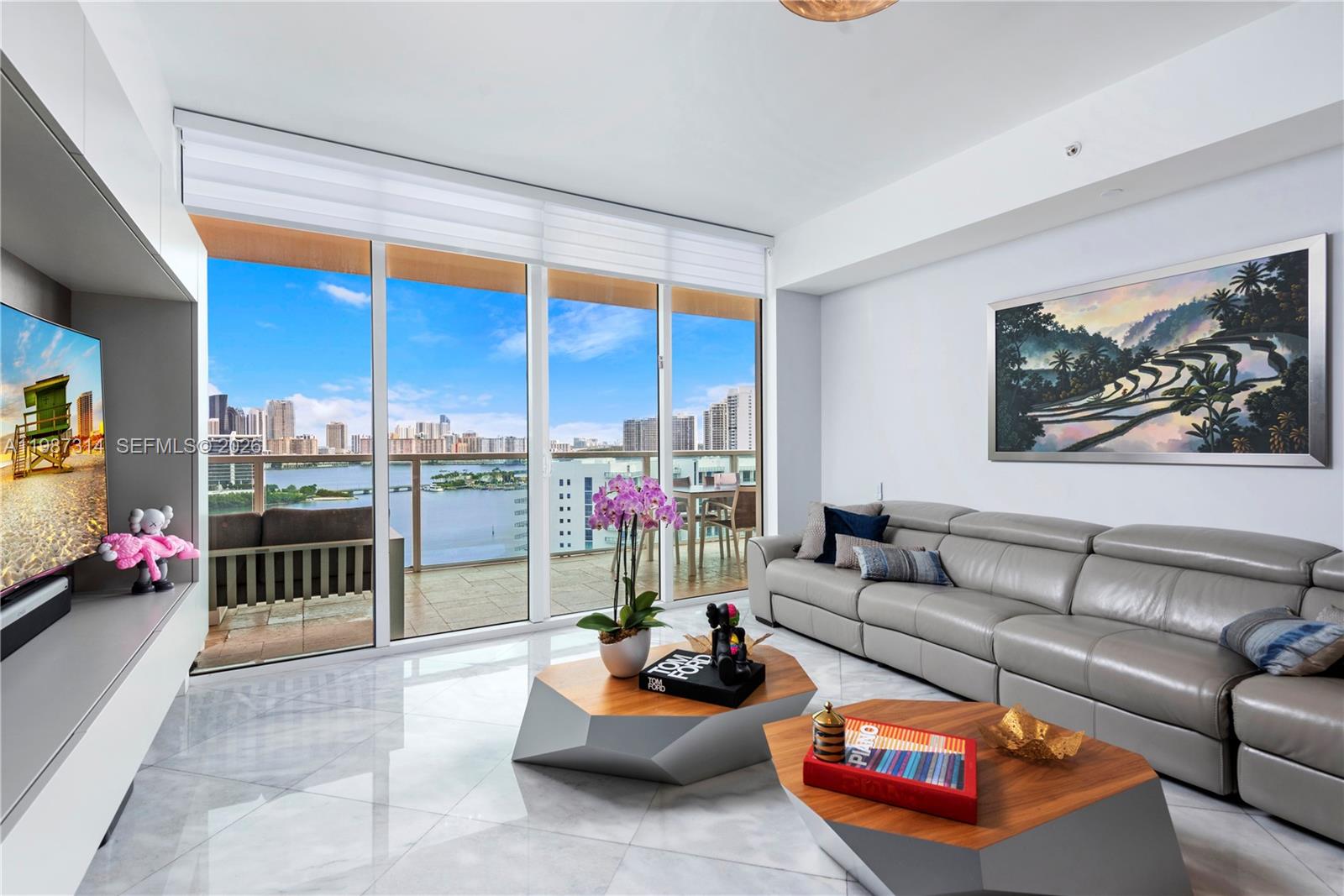 AVENTURA MARINA II - Residential