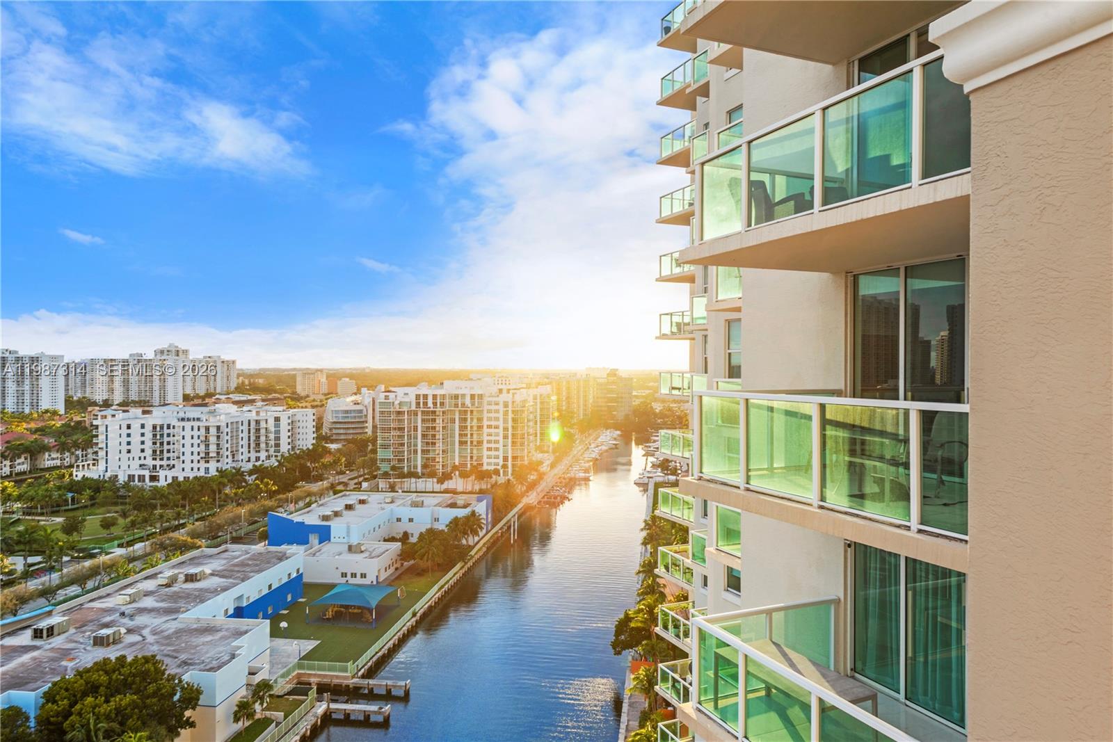 AVENTURA MARINA II - Residential