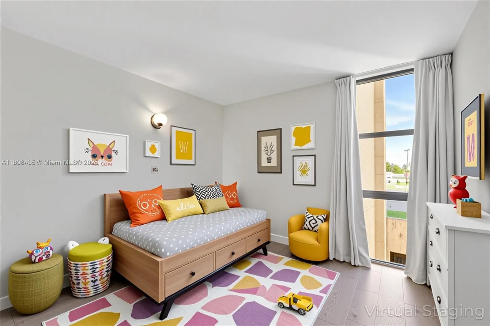 PLAZA OF AMERICAS CONDO P - Residential
