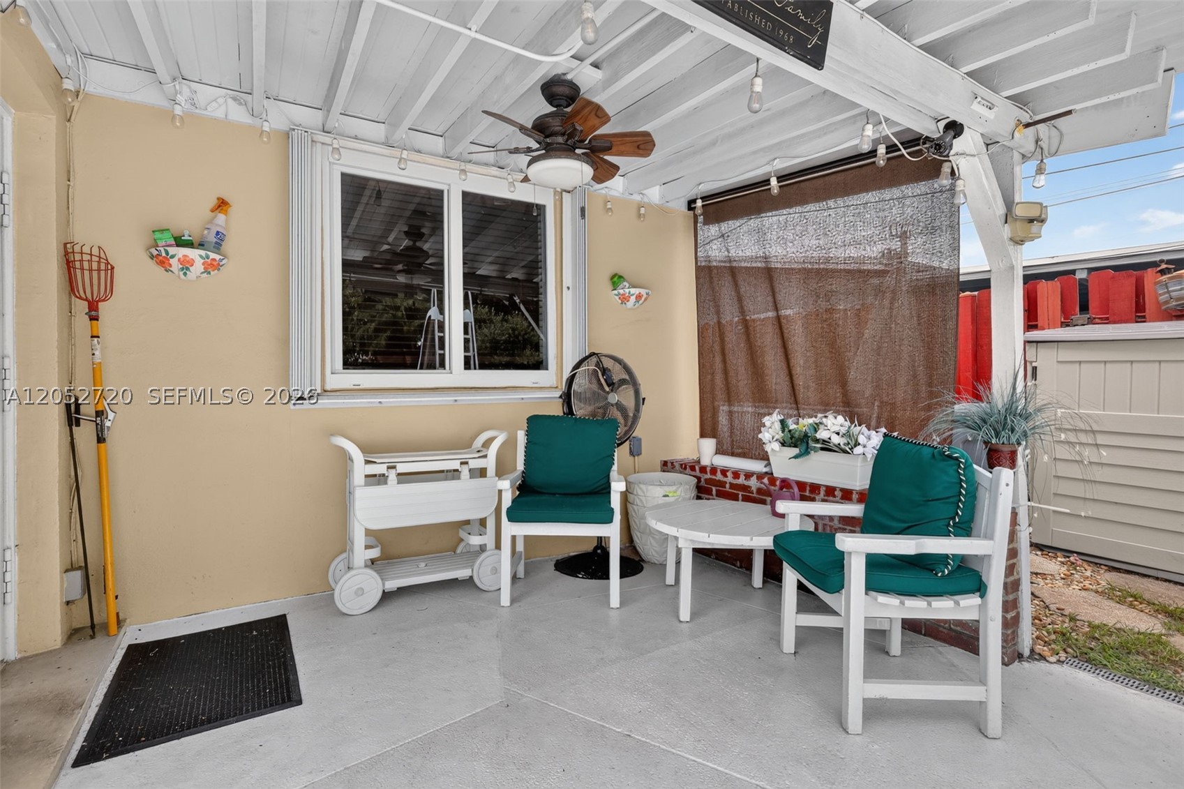 DRIFTWOOD PLAZA NO 3 - Residential