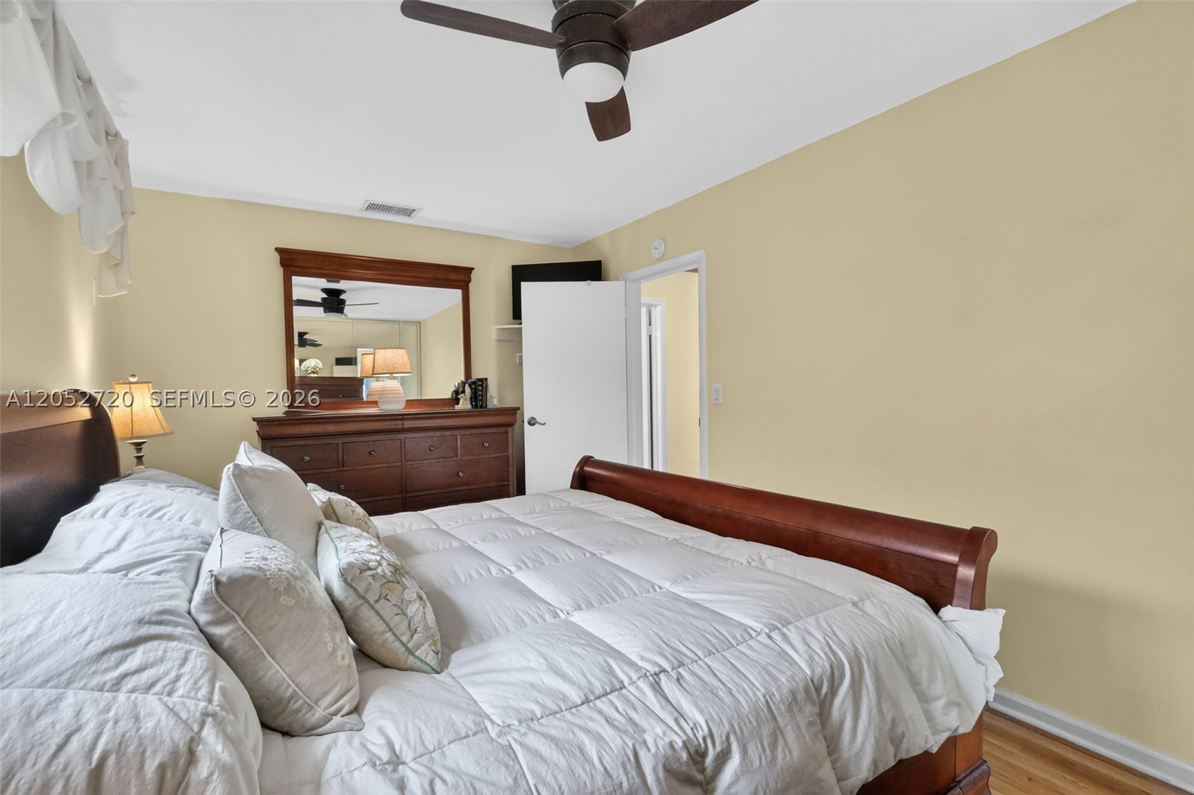 DRIFTWOOD PLAZA NO 3 - Residential