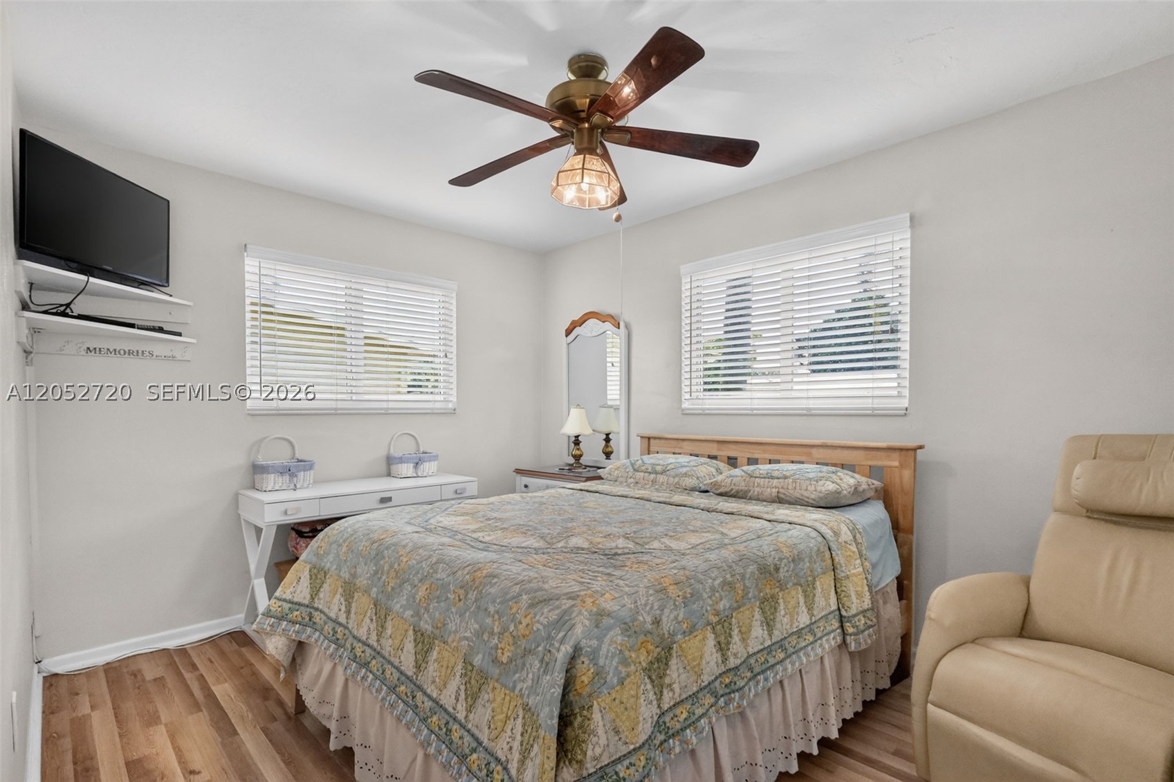 DRIFTWOOD PLAZA NO 3 - Residential