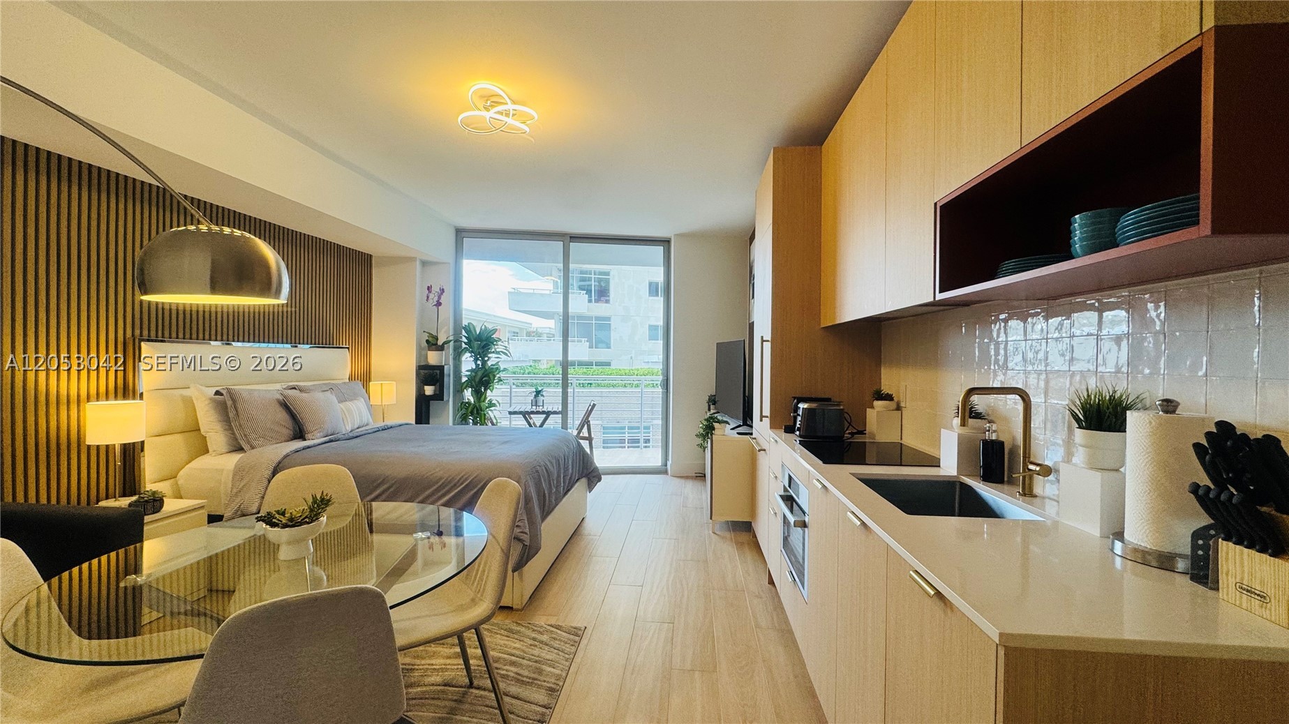 THE STANDARD MIDTOWN - Residential
