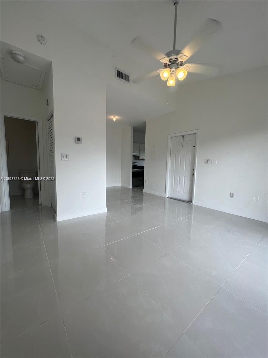Spacious 1 bedroom 1 bath condo unit in a well-maintained community located in the heart of Pembroke Pines. Tile flooring throughout the unit. Washer and dryer in unit. The community features amenities such as a large outdoor pool, exercise room, basketball court, and tennis court for residents to enjoy.