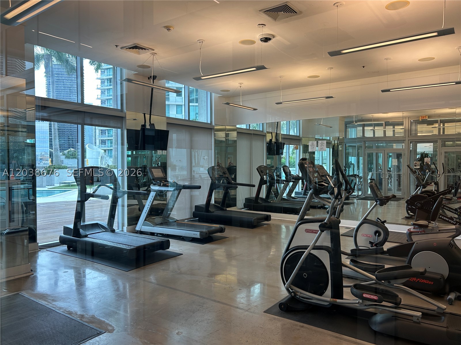 IVY CONDO - Residential Lease