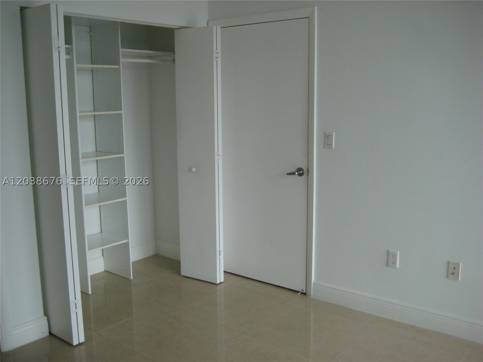 IVY CONDO - Residential Lease
