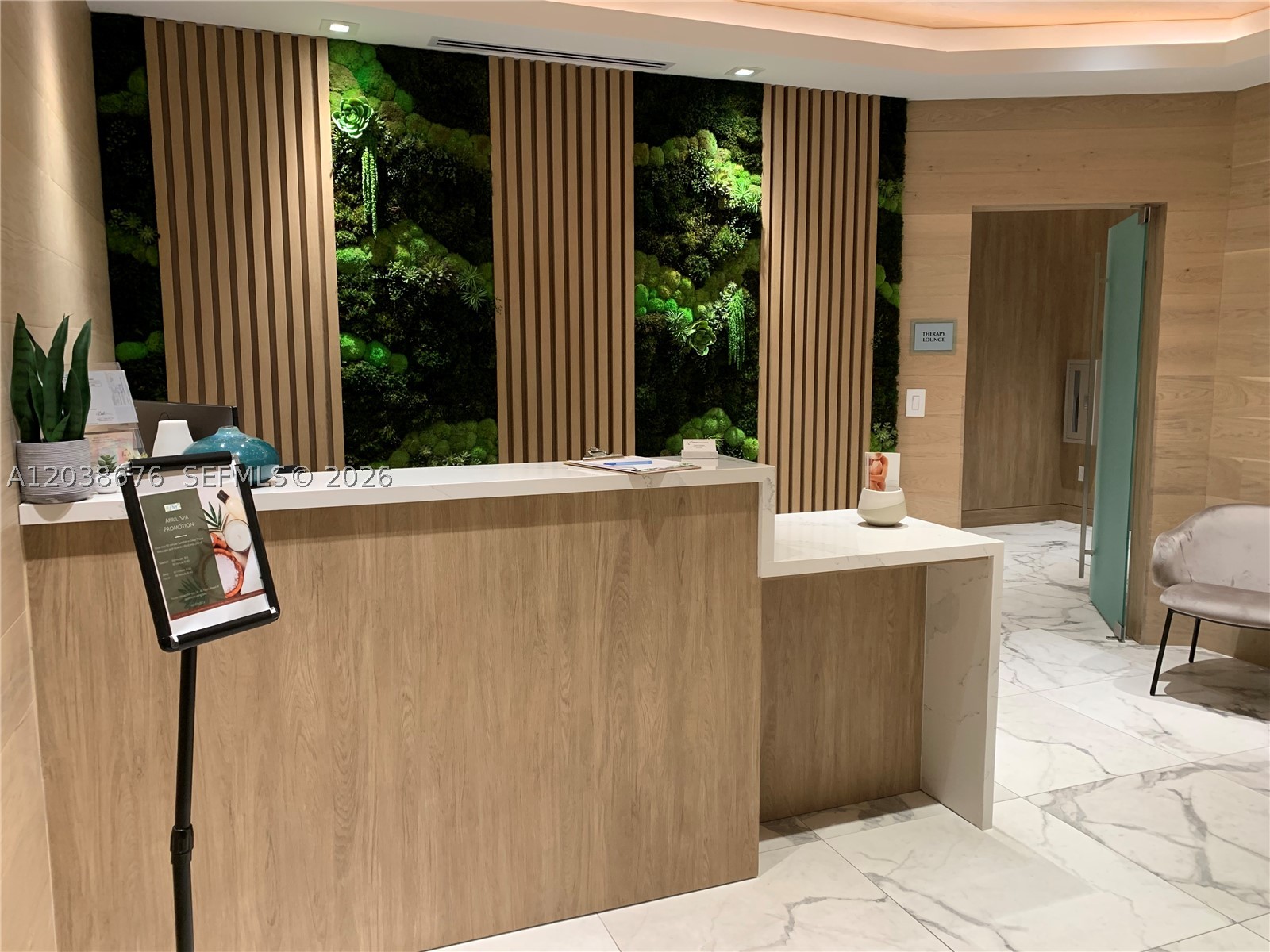 IVY CONDO - Residential Lease