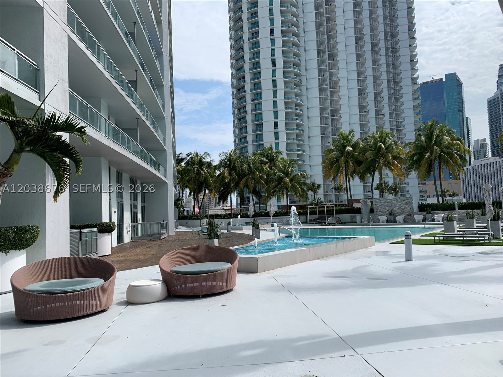 IVY CONDO - Residential Lease
