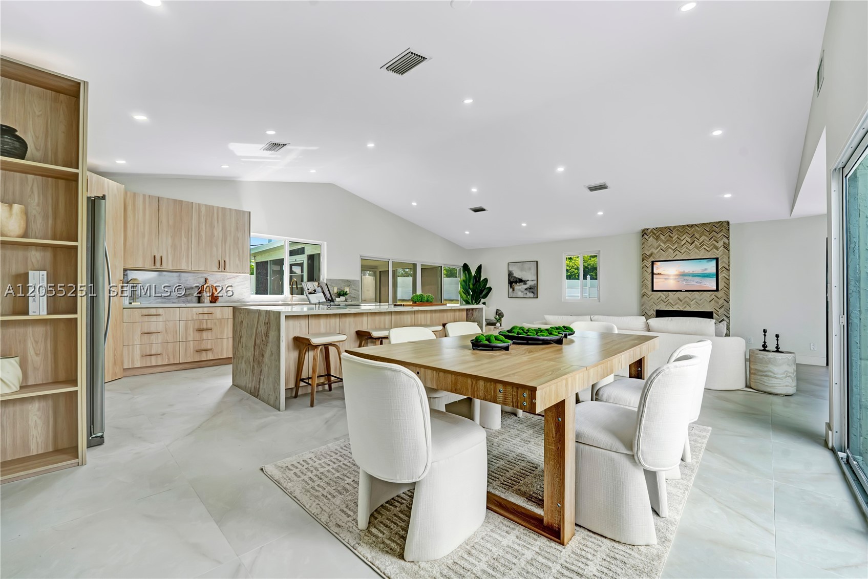 RAINBERRY LAKE PH III-B - Residential